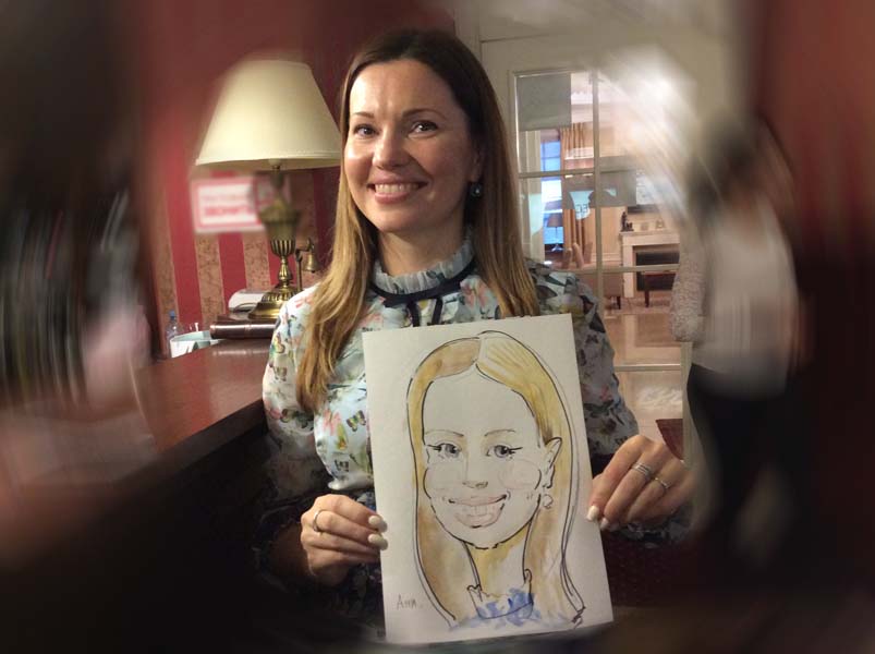 шаржист на свадьбе шарж по фото Ани в 